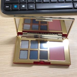 Estée Lauder eye and cheek palette- glam